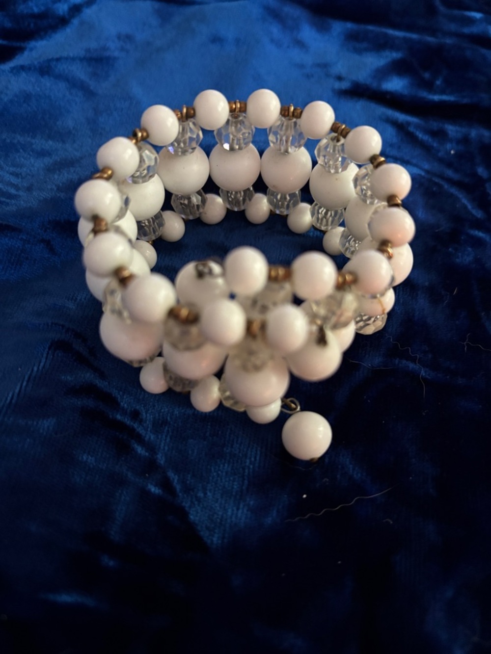 Miriam Haskell Vintage White milk beads & glass bead memory wire bracelet